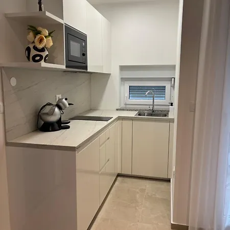 Deluxe Apartament *